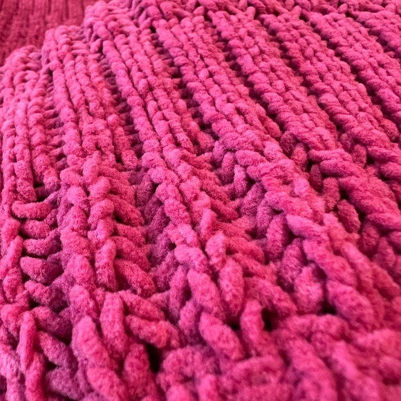 Altar’d State Sweater - XS Hot Pink - Picture 6 of 7